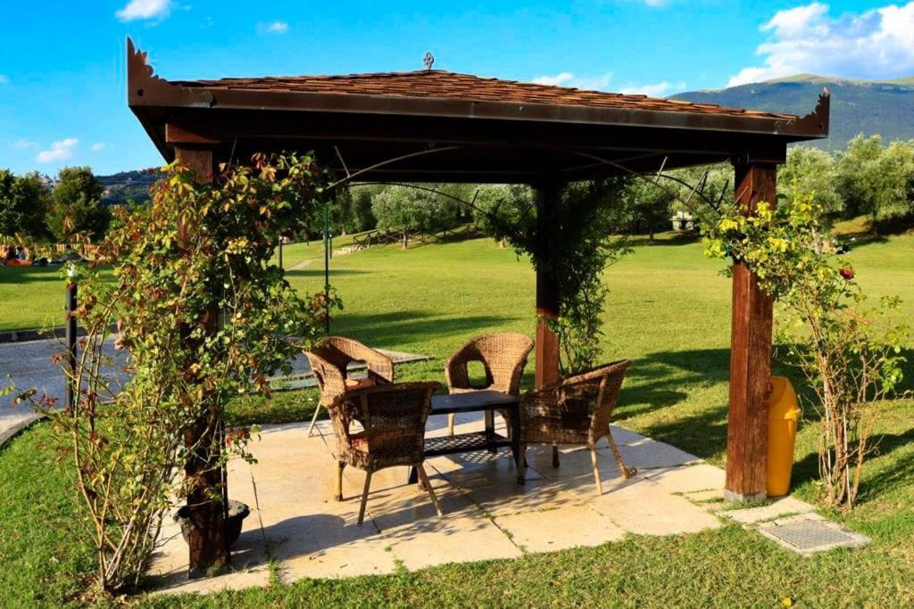 Agriturismo Il Casale Di Monica Rivotorto Exterior foto