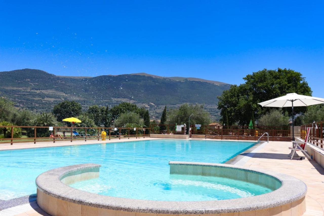 Agriturismo Il Casale Di Monica Rivotorto Exterior foto